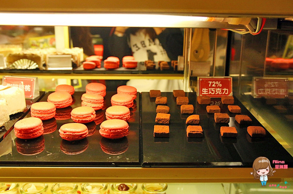 馬辣鴛鴦火鍋專賣(漢口店):【食記】台北西門町 馬辣漢口店 麻辣鍋吃到飽 馬辣10周年感恩回饋地表最強菜單 黑毛和牛天使紅蝦