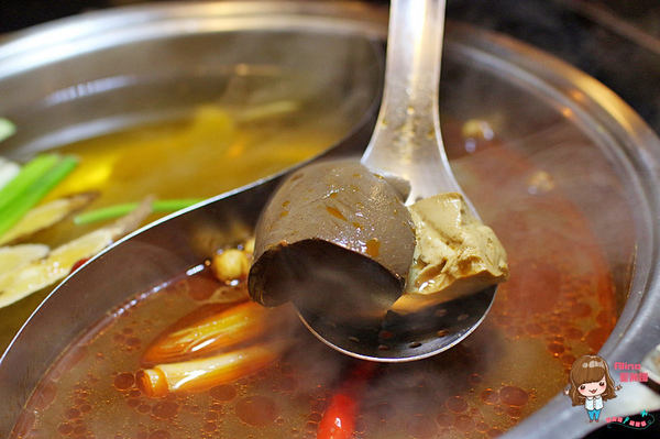 馬辣鴛鴦火鍋專賣(漢口店):【食記】台北西門町 馬辣漢口店 麻辣鍋吃到飽 馬辣10周年感恩回饋地表最強菜單 黑毛和牛天使紅蝦