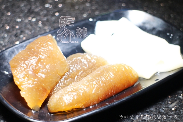 馬辣鴛鴦火鍋專賣(漢口店):萬華.西門町/和牛‧天使紅蝦吃到飽『馬辣頂級麻辣鴛鴦火鍋』紅.白酒任你喝