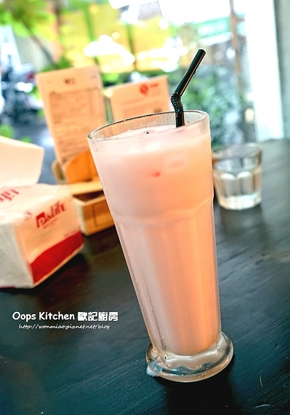 Oops Kitchen 歐記廚房：【捷運台北小巨蛋站周邊美食】 道地星加坡料理 ✿ Oops Kitchen 歐記廚房 ✿✿