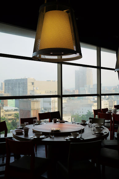 開飯川食堂(巨城店)：【新竹美食】開飯 川食堂 新竹巨城店