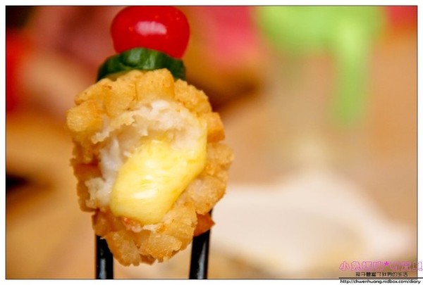 金湯匙餐廳(花漾會館)：【美食♥台北林口】☼ 金湯匙餐廳 / 花漾會館☼川菜料理勁辣夠味非常下飯♥♥