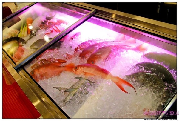 金湯匙餐廳(花漾會館)：【美食♥台北林口】☼ 金湯匙餐廳 / 花漾會館☼川菜料理勁辣夠味非常下飯♥♥