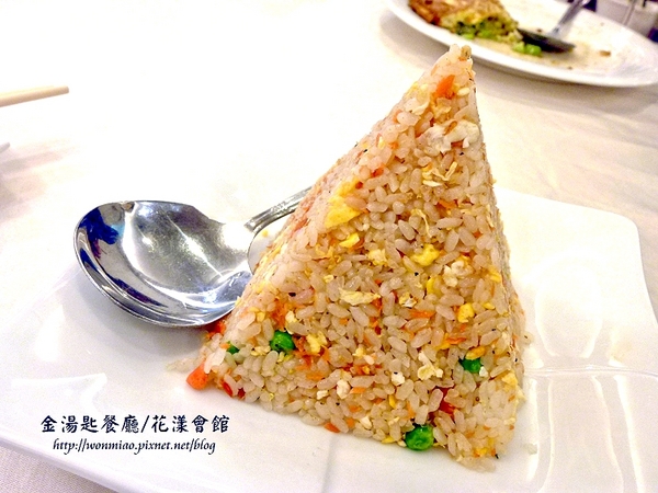 金湯匙餐廳(花漾會館)：【口碑好好吃】口味好服務又到位 ✿✿ 金湯匙餐廳 / 花漾會館 ✿✿ （完整菜單）
