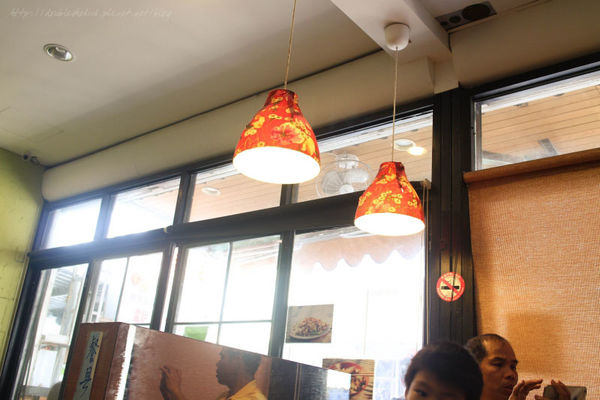 小琉球阿對麵店