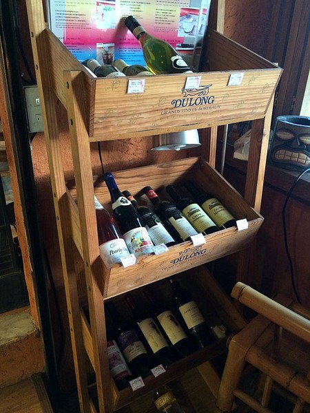 阿飛衝浪旅店：我在南灣。我為海浪停留~...阿飛衝浪旅店