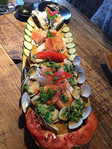 阿飛衝浪旅店：我在南灣。我為海浪停留~...阿飛衝浪旅店