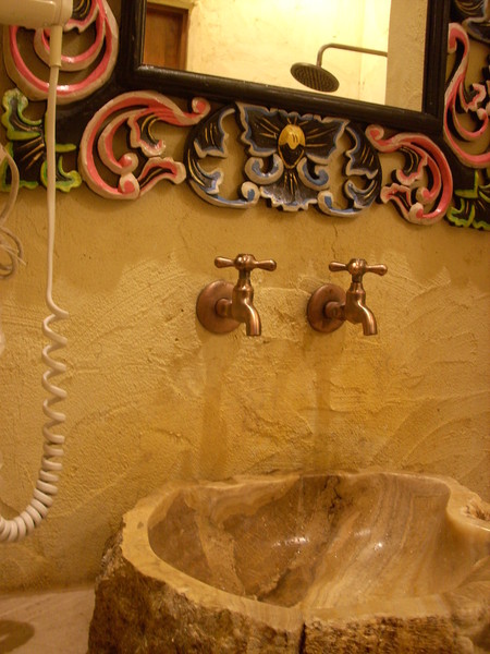 阿飛衝浪旅店：我在南灣。我為海浪停留~...阿飛衝浪旅店