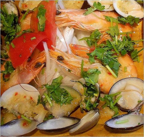 阿飛衝浪旅店：我在南灣。我為海浪停留~...阿飛衝浪旅店