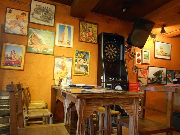 阿飛衝浪旅店：我在南灣。我為海浪停留~...阿飛衝浪旅店