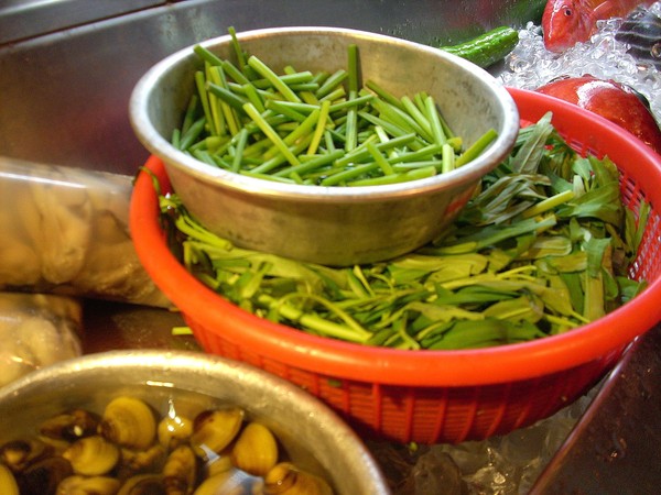 阿飛衝浪旅店：我在南灣。我為海浪停留~...阿飛衝浪旅店