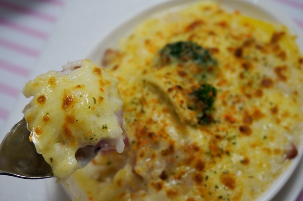 Mi food Caf'e：[台北車站.五鐵秋葉原] MI FOOD Caf'e：義大利進口冰淇淋．咖啡．義大利麵