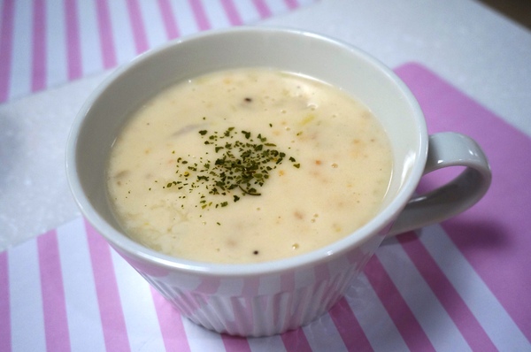 Mi food Caf'e：[台北車站.五鐵秋葉原] MI FOOD Caf'e：義大利進口冰淇淋．咖啡．義大利麵