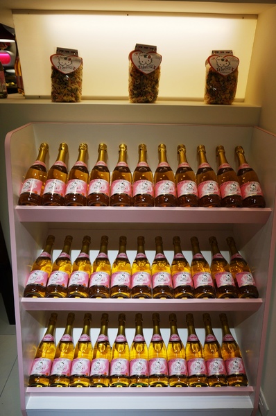 Mi food Caf'e：[台北車站.五鐵秋葉原] MI FOOD Caf'e：義大利進口冰淇淋．咖啡．義大利麵