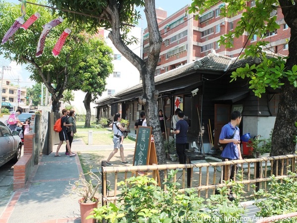 真心食府：【美食特搜。台南新化區】真心食府。乳液也能喝！？台南新化爆紅人氣飲料 日式老屋喝乳液紅茶新樂趣