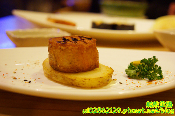 石亭日本料理:【台南-北區】精緻x新鮮...擺盤美.氣氛佳..奢華的海味~《石亭日本料理》