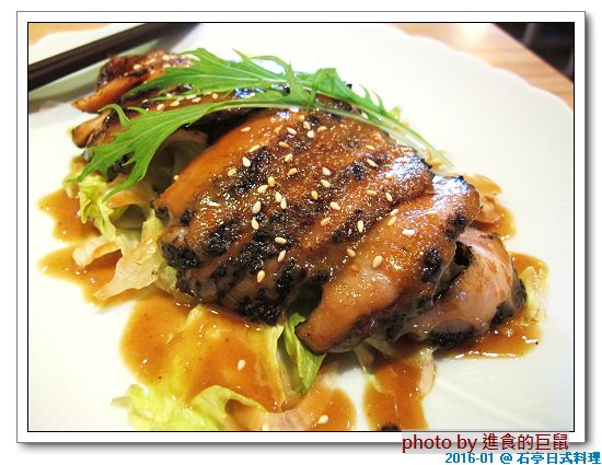 石亭日本料理：（台南。北區美食）石亭日本料理 / 超～日本風～『粉嫩豔麗 櫻花樹旁的日式料理餐廳』。新鮮漁獲直送。精緻美味套餐。