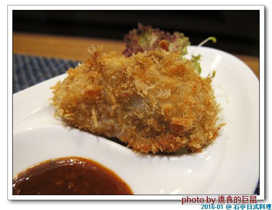 石亭日本料理：（台南。北區美食）石亭日本料理 / 超～日本風～『粉嫩豔麗 櫻花樹旁的日式料理餐廳』。新鮮漁獲直送。精緻美味套餐。