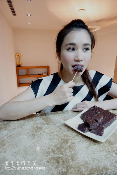 穎川堂-紅豆糕 (16).JPG