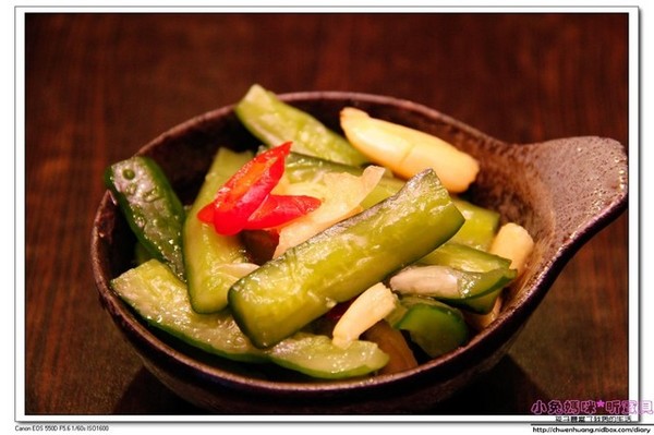 米家庒：【美食♥ 宜蘭】☼米家庒潮式砂鍋粥 ☼ 四種米所熬煮的粥品,有創意又美味的菜餚,令人回味無窮♥♥