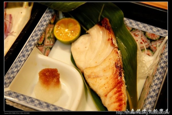 鮨彩日式料理：【桃園♥美食】☼ 鮨彩日式料理(桃園遠百店) ☼ 新鮮美味的食材, 藝術的饗宴♥♥