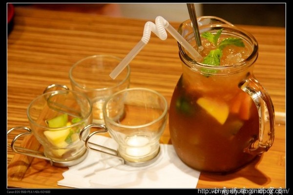 鮨彩日式料理：【桃園♥美食】☼ 鮨彩日式料理(桃園遠百店) ☼ 新鮮美味的食材, 藝術的饗宴♥♥