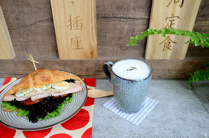 小空間板橋早午餐咖啡廳不限時推薦小倉庫菜單時間新埔 (33)