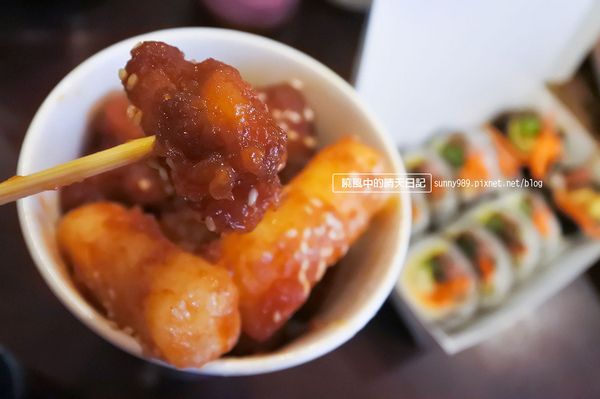 MOM'S C & K:【天母 | MOM'S C & K】一個人也可以享用韓式炸雞大滿足