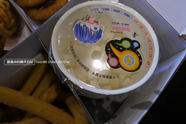 MOM'S C & K:【天母 | MOM'S C & K】韓國媽媽味的酥脆炸雞及爆香紫菜飯捲