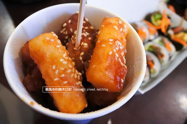 MOM'S C & K:【天母 | MOM'S C & K】一個人也可以享用韓式炸雞大滿足