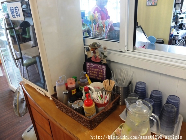 凱莉布朗奇早午餐:【美食特搜。屏東市】凱莉布朗奇早午餐(Kelly's Brunch)。植栽綠美化環境 澎湃拼盤超吸睛 一早的活力健康打滿分