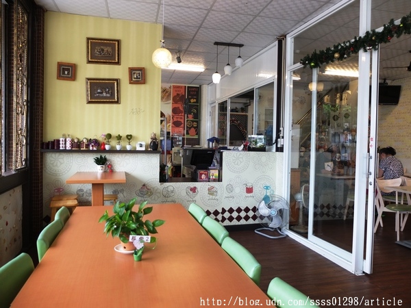 凱莉布朗奇早午餐:【美食特搜。屏東市】凱莉布朗奇早午餐(Kelly's Brunch)。植栽綠美化環境 澎湃拼盤超吸睛 一早的活力健康打滿分