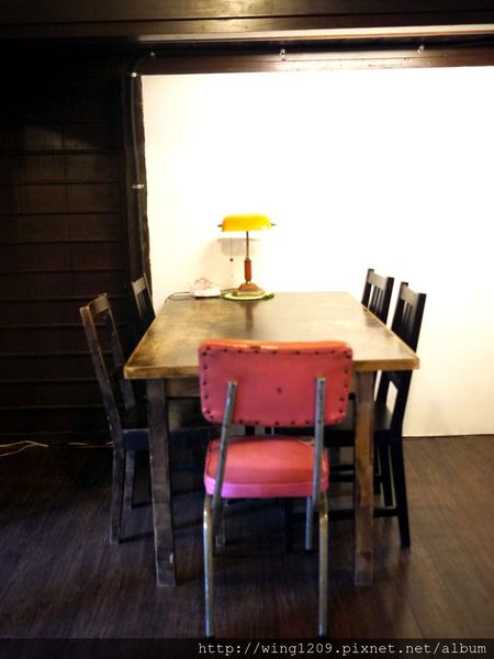 賣捌所：［宜蘭小旅行］在日式懷舊老房子裡的下午茶。「賣捌所」