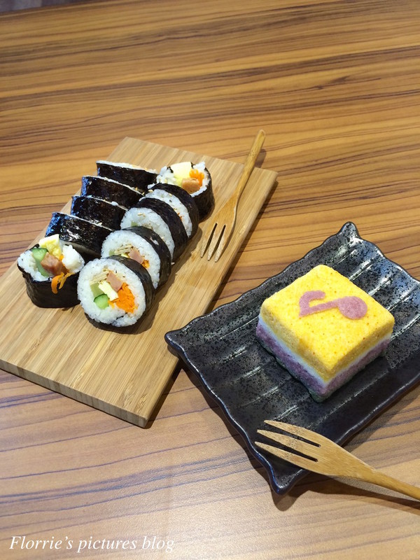 雪花咖啡 Snow Flower：板橋區美食~雪花Café (雪花咖啡Snow Flower/ 설화Café)~韓國人開設的韓式咖啡廳，好美的彩虹蒸糕！