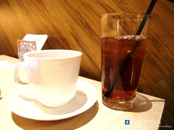 Techno鐵克諾餐酒館:〖台中│口碑券172〗Techno鐵克諾餐酒館 ❤ 燈光美、氣氛佳,除了精緻餐點外,還有微醺調酒,適合朋友聚餐,也是個約會的好所在~