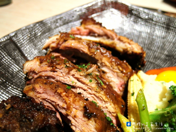 Techno鐵克諾餐酒館:〖台中│口碑券172〗Techno鐵克諾餐酒館 ❤ 燈光美、氣氛佳,除了精緻餐點外,還有微醺調酒,適合朋友聚餐,也是個約會的好所在~