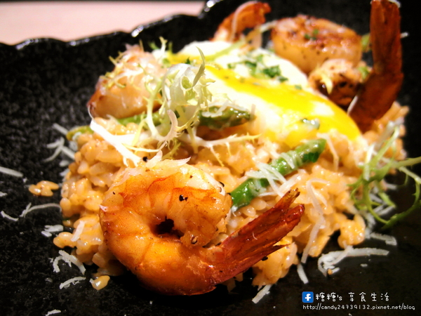 Techno鐵克諾餐酒館:〖台中│口碑券172〗Techno鐵克諾餐酒館 ❤ 燈光美、氣氛佳,除了精緻餐點外,還有微醺調酒,適合朋友聚餐,也是個約會的好所在~