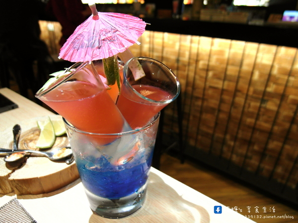 Techno鐵克諾餐酒館:〖台中│口碑券172〗Techno鐵克諾餐酒館 ❤ 燈光美、氣氛佳,除了精緻餐點外,還有微醺調酒,適合朋友聚餐,也是個約會的好所在~