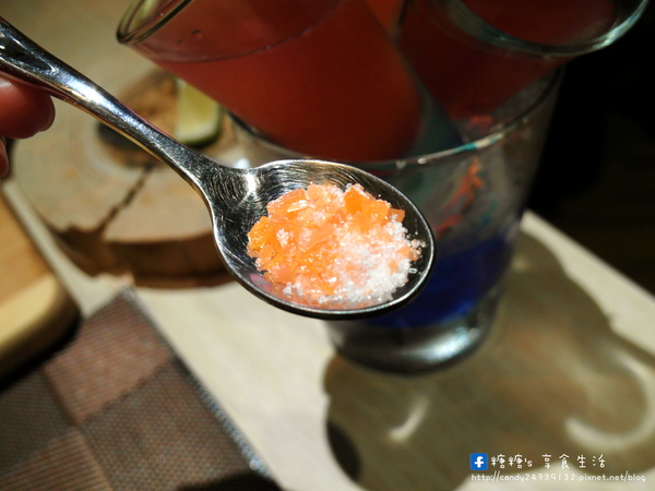 Techno鐵克諾餐酒館:〖台中│口碑券172〗Techno鐵克諾餐酒館 ❤ 燈光美、氣氛佳,除了精緻餐點外,還有微醺調酒,適合朋友聚餐,也是個約會的好所在~