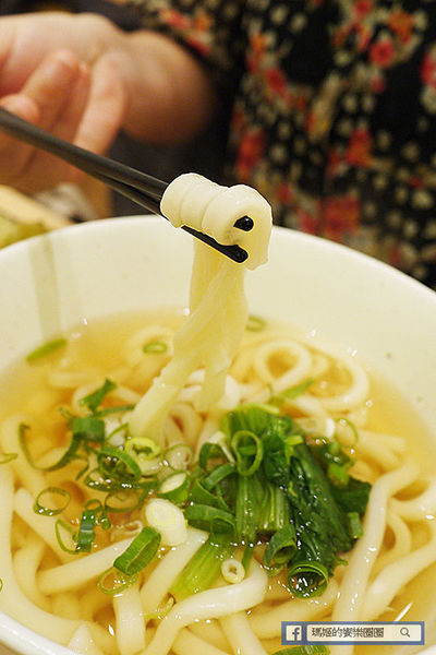 Nana's Green Tea(林口三井店):◆林口三井OUTLET美食【nana's green tea台灣一號店】濃郁抹茶甜品。烏龍麵。定食