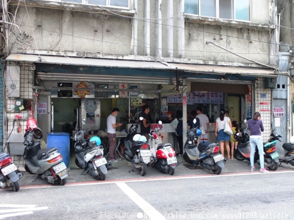 山海麵:【美食特搜。屏東市】山海麵。美味乾麵藏巷內 行家都知道的老麵店 只營業到下午 獨家肉絲吃過都說讚