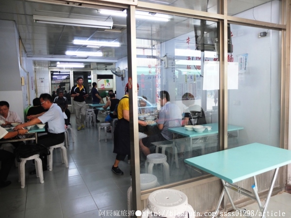 山海麵:【美食特搜。屏東市】山海麵。美味乾麵藏巷內 行家都知道的老麵店 只營業到下午 獨家肉絲吃過都說讚