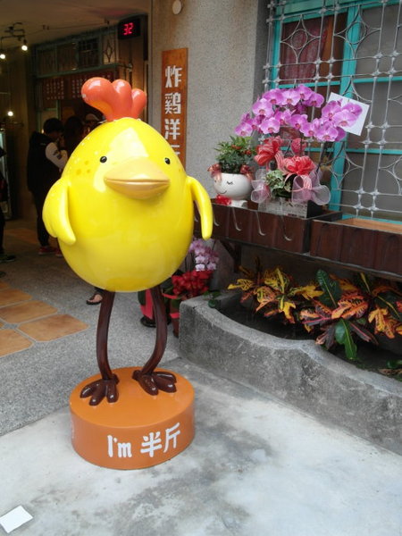 炸鷄洋行(榮譽店)：【台南||東區】炸雞洋行《榮譽店》CP值超高！不能錯過的鮮嫩雞腿！