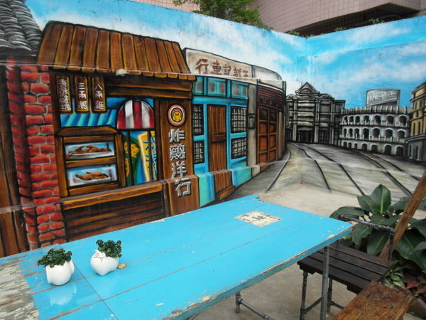 炸鷄洋行(榮譽店)：【台南||東區】炸雞洋行《榮譽店》CP值超高！不能錯過的鮮嫩雞腿！