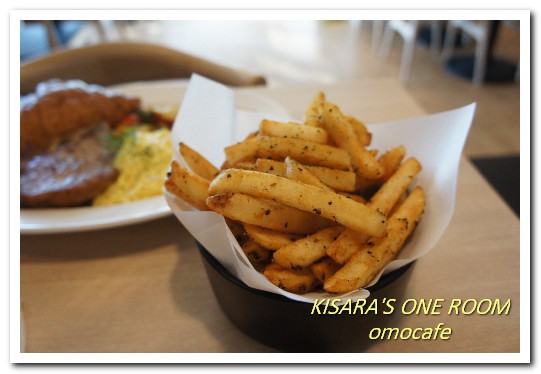 omocafé:天母早午餐.天光下的美味午茶極簡風餐廳── omocafé