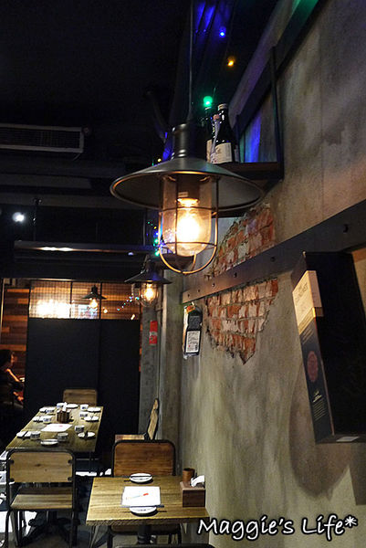 匠饗fusion居酒屋：◆台北美食。捷運南京復興【匠饗fusion居酒屋】燃燒吧！火熖雞～日式居酒屋。串燒。燒烤。日本料理