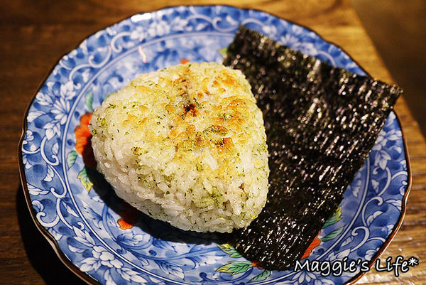 匠饗fusion居酒屋：◆台北美食。捷運南京復興【匠饗fusion居酒屋】燃燒吧！火熖雞～日式居酒屋。串燒。燒烤。日本料理