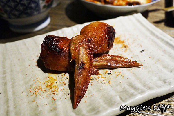 匠饗fusion居酒屋：◆台北美食。捷運南京復興【匠饗fusion居酒屋】燃燒吧！火熖雞～日式居酒屋。串燒。燒烤。日本料理