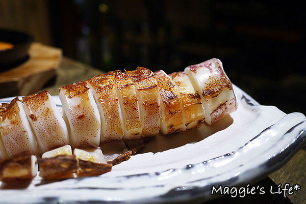 匠饗fusion居酒屋：◆台北美食。捷運南京復興【匠饗fusion居酒屋】燃燒吧！火熖雞～日式居酒屋。串燒。燒烤。日本料理