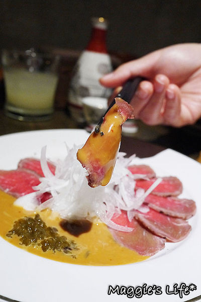 匠饗fusion居酒屋：◆台北美食。捷運南京復興【匠饗fusion居酒屋】燃燒吧！火熖雞～日式居酒屋。串燒。燒烤。日本料理